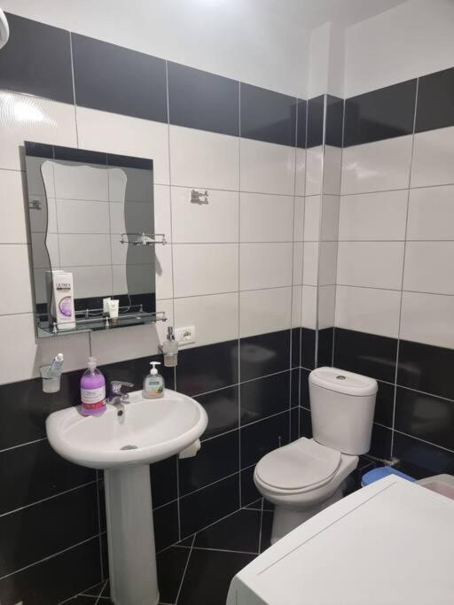 Two Suns Apartament Sarande Luaran gambar